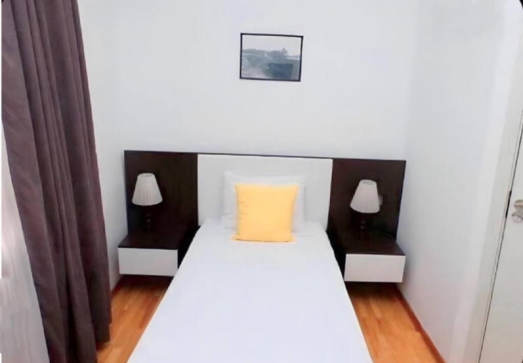 Triple Eight Hotel Tiflis Exterior foto