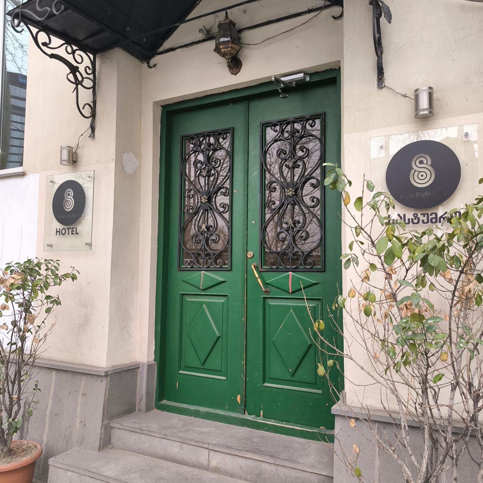 Triple Eight Hotel Tiflis Exterior foto